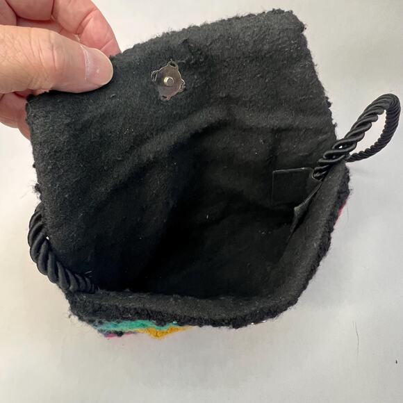 Vintage Handmade Punch Needle Purse – Beaded Shoulder Bag – 1970s Boho Clutch - Picture 4 of 9